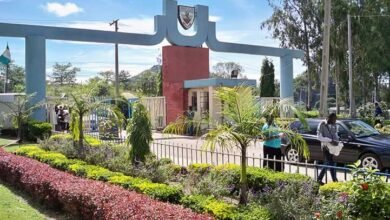 20-year-old suspect in the murder of a UNIJOS student turns completely deaf in court and claims to be insane.